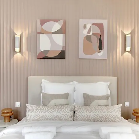 아파트 Modern, Cozy With Ac In Area *